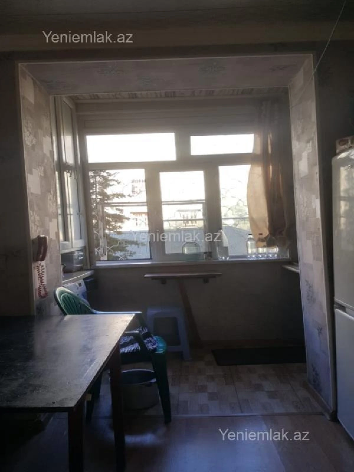 Satılır 4 otaqlı köhnə tikili 95 m²