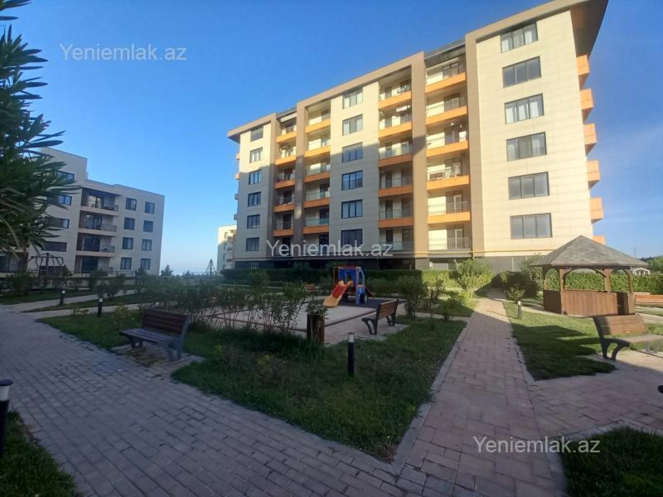 Satılır 2 otaqlı yeni tikili 92 m²