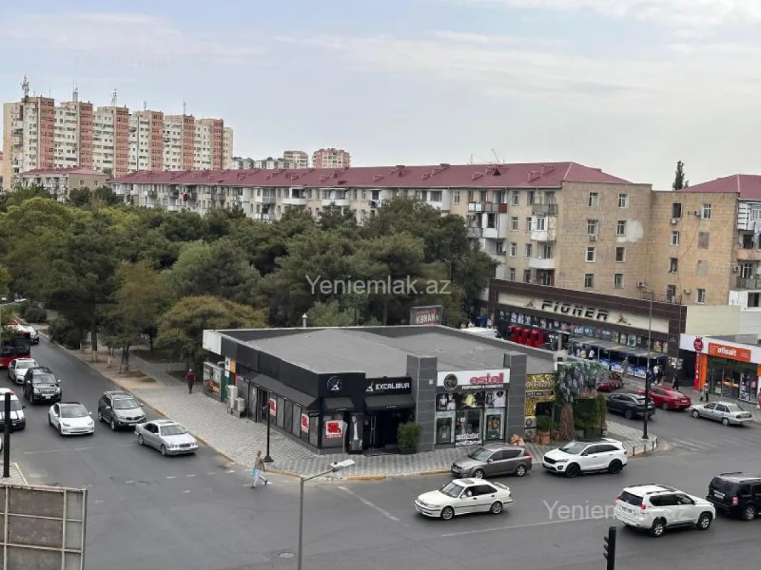 Satılır 2 otaqlı köhnə tikili 50 m²