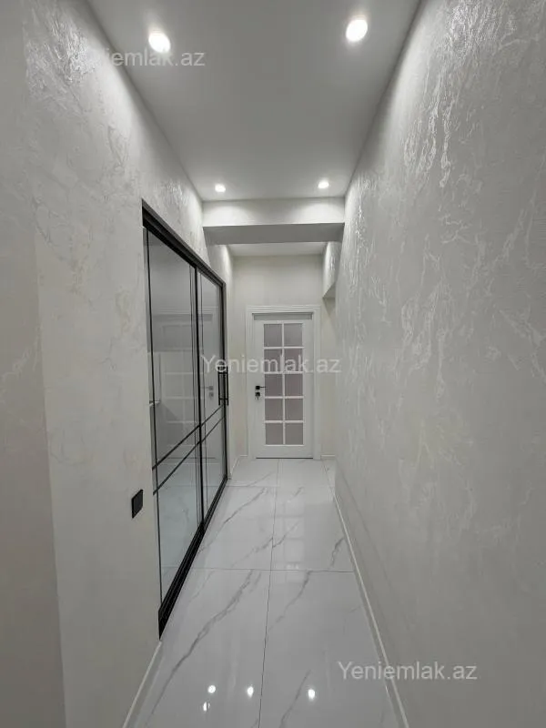 Satılır 2 otaqlı yeni tikili 52 m²