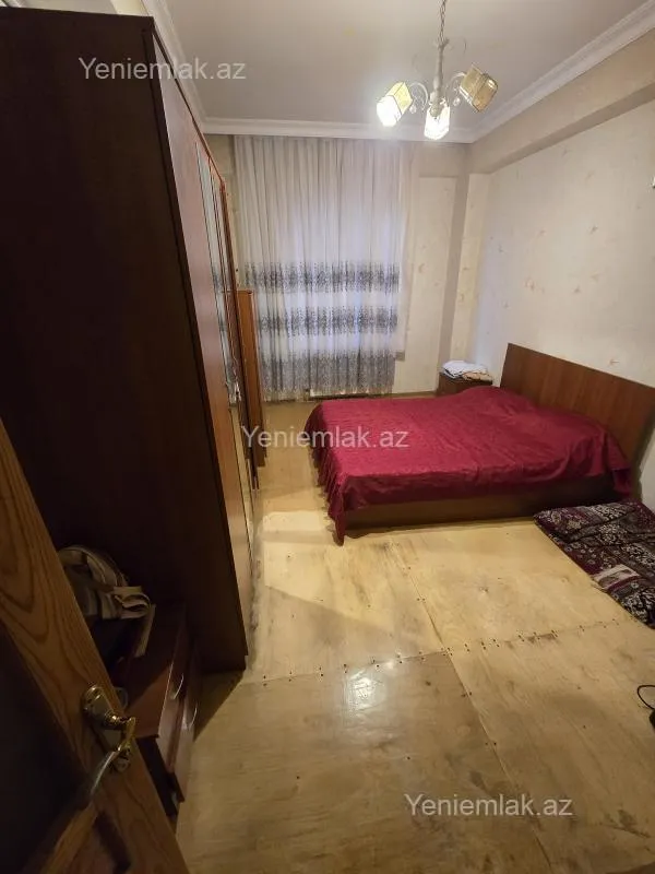 Satılır 3 otaqlı yeni tikili 77 m²