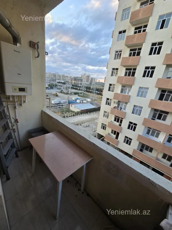 Satılır 3 otaqlı yeni tikili 77 m²