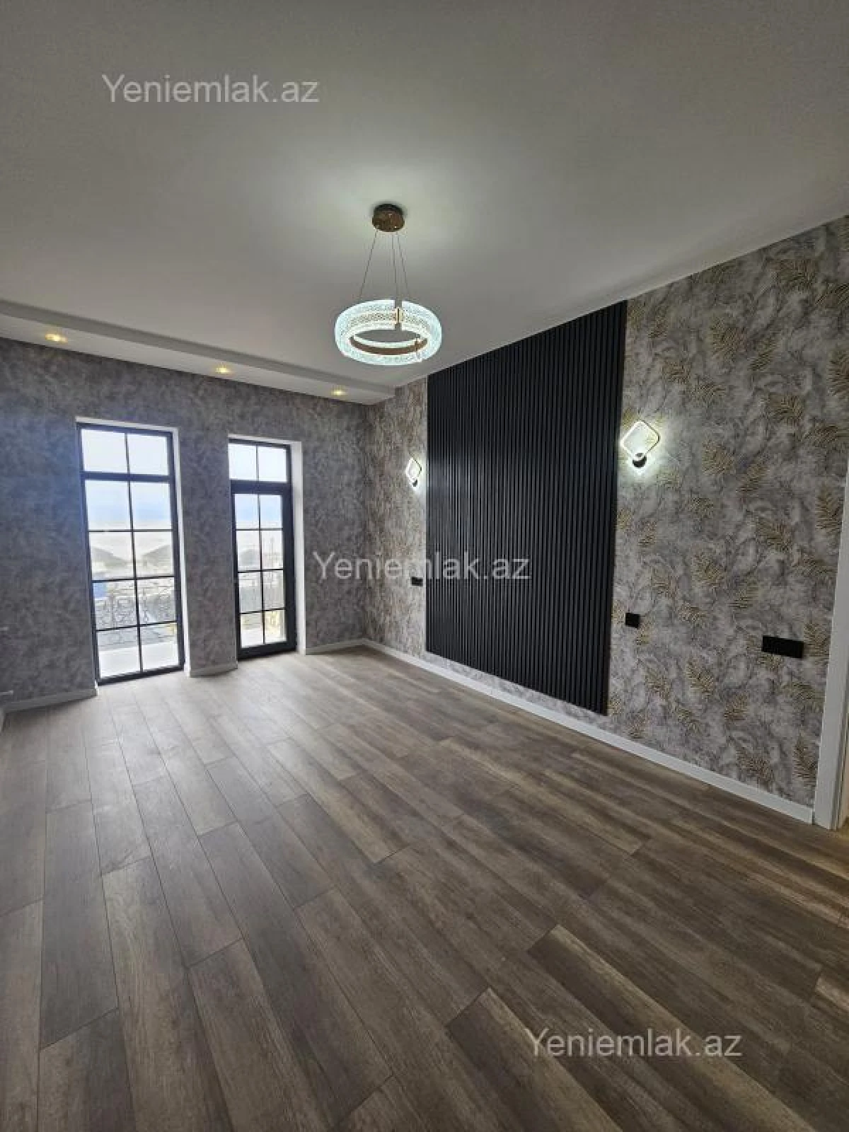 Satılır 5 otaqlı həyət evi 200 m²