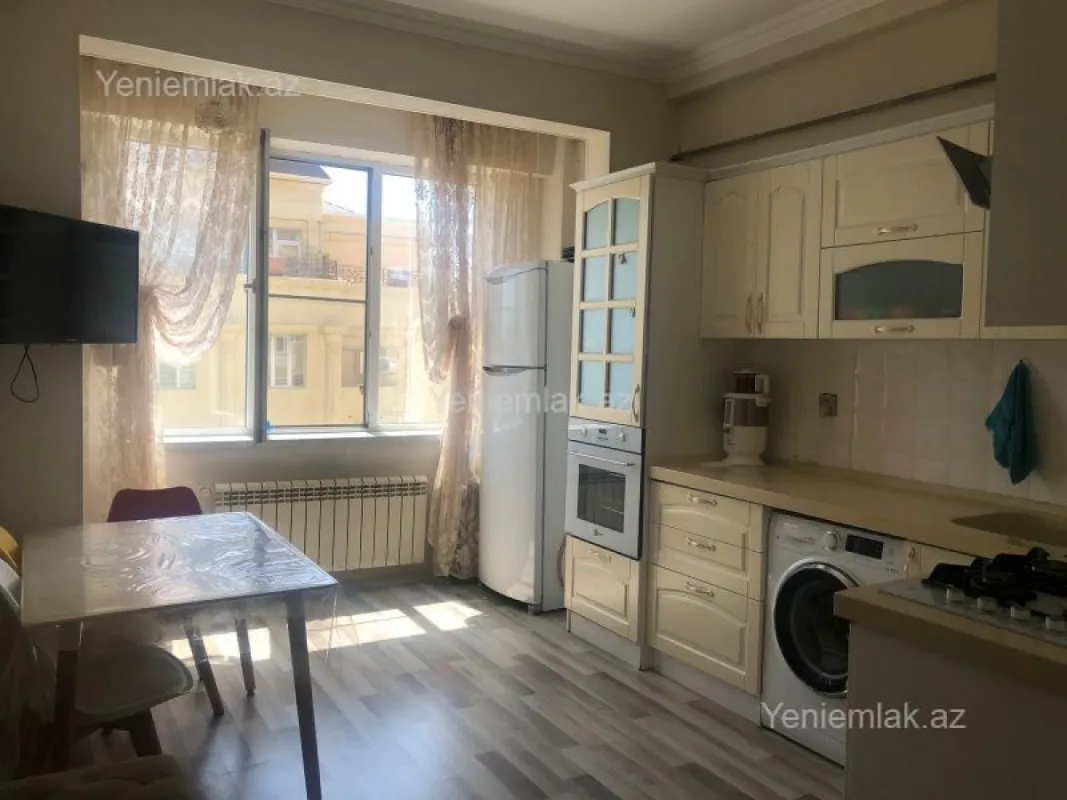 Satılır 2 otaqlı yeni tikili 64 m²