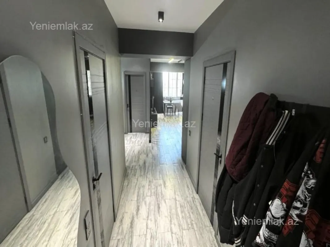 Satılır 3 otaqlı köhnə tikili 67 m²