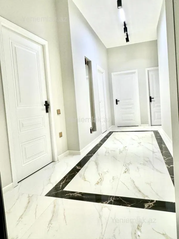 Satılır 3 otaqlı yeni tikili 74 m²