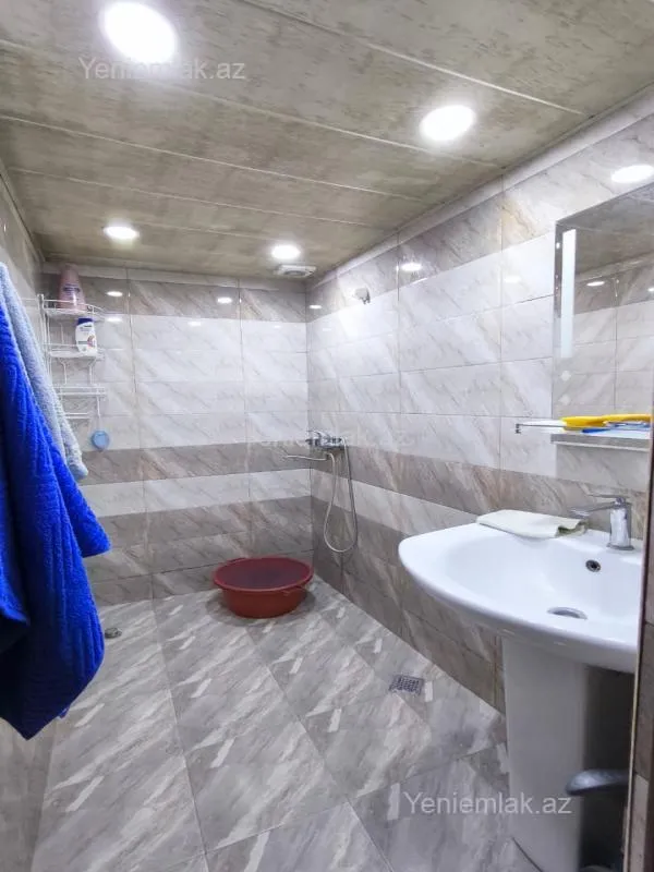 Satılır 3 otaqlı köhnə tikili 85 m²