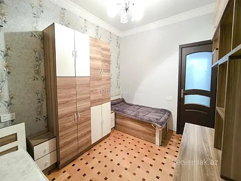 Satılır 3 otaqlı köhnə tikili 85 m²