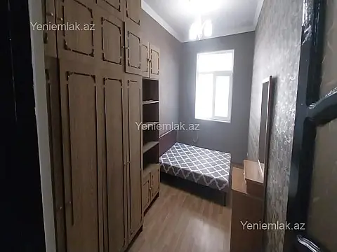 Satılır 3 otaqlı köhnə tikili 56 m²