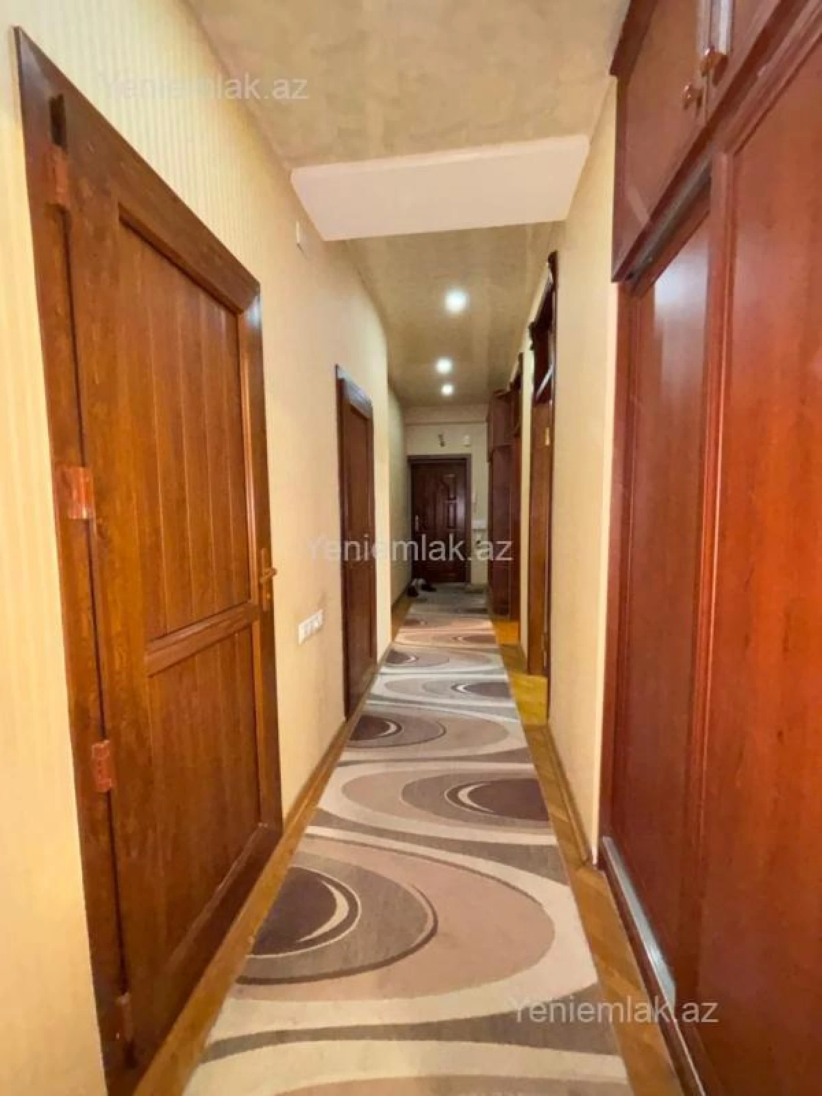 Satılır 3 otaqlı yeni tikili 90 m²