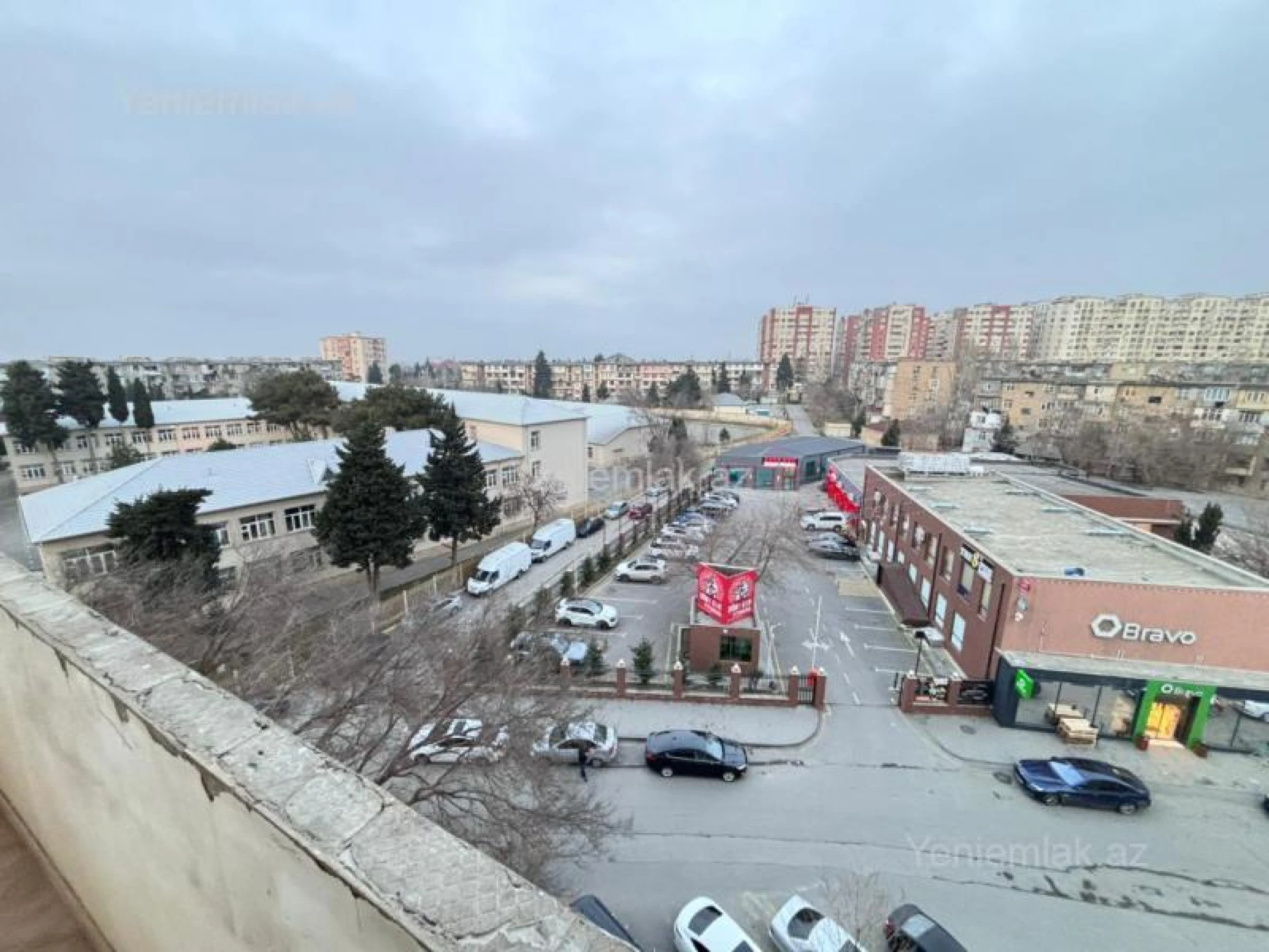 Satılır 3 otaqlı yeni tikili 90 m²