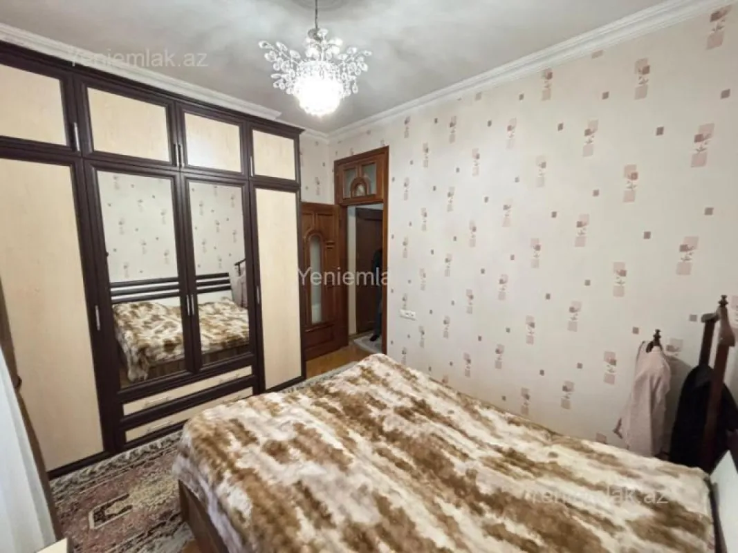 Satılır 3 otaqlı yeni tikili 90 m²