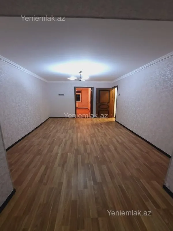 Satılır 3 otaqlı köhnə tikili 65 m²