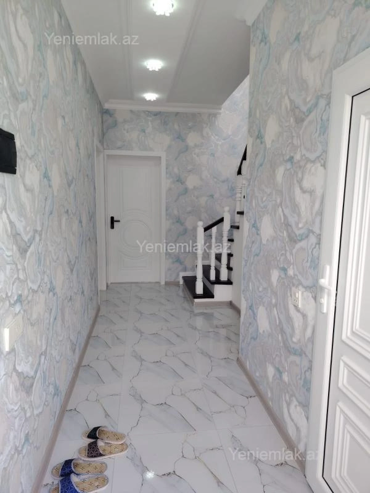 Satılır 4 otaqlı həyət evi 160 m²