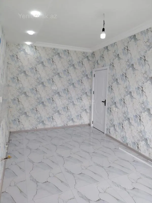 Satılır 4 otaqlı həyət evi 160 m²