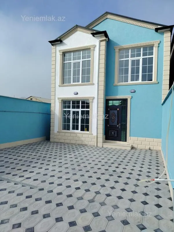 Satılır 4 otaqlı həyət evi 160 m²
