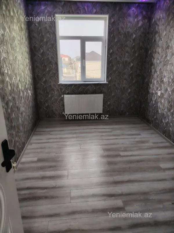 Satılır 4 otaqlı həyət evi 160 m²