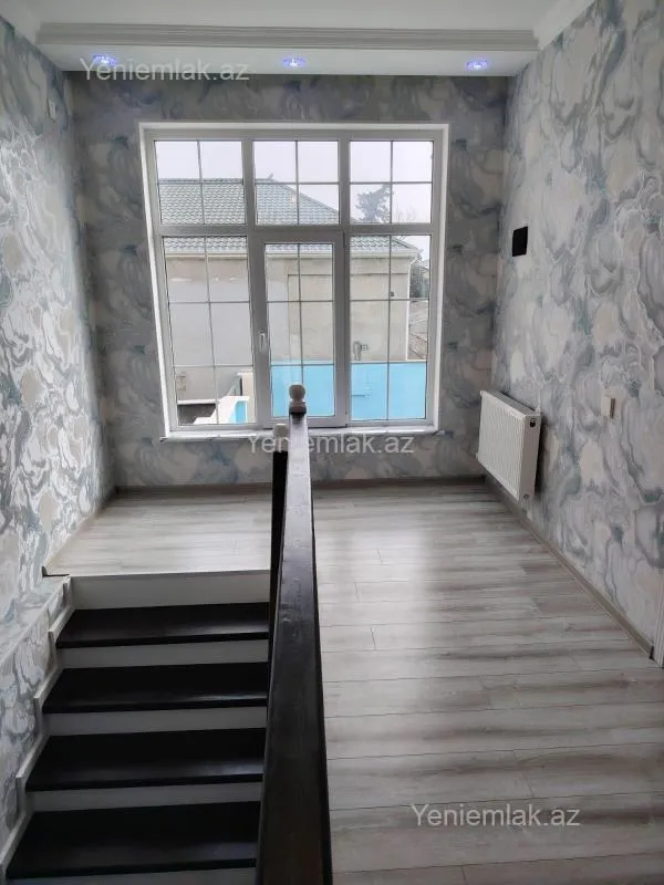 Satılır 4 otaqlı həyət evi 160 m²