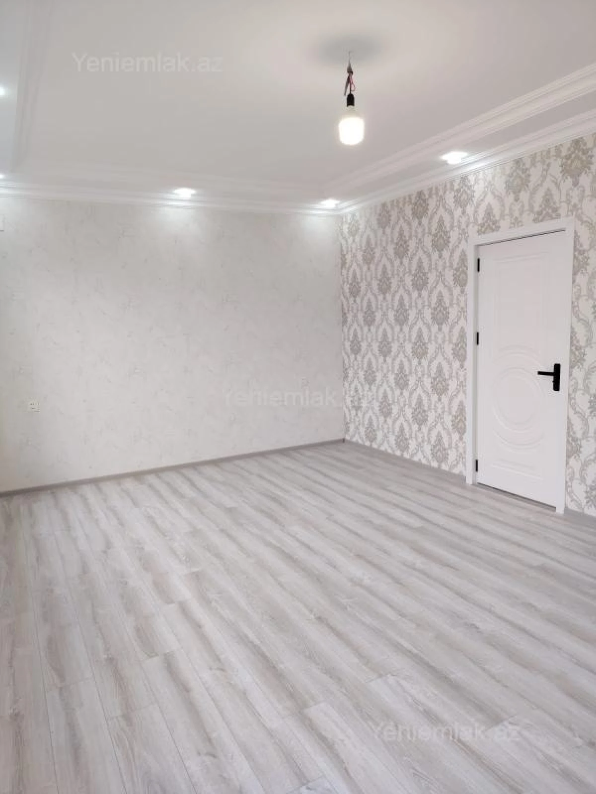 Satılır 4 otaqlı həyət evi 160 m²