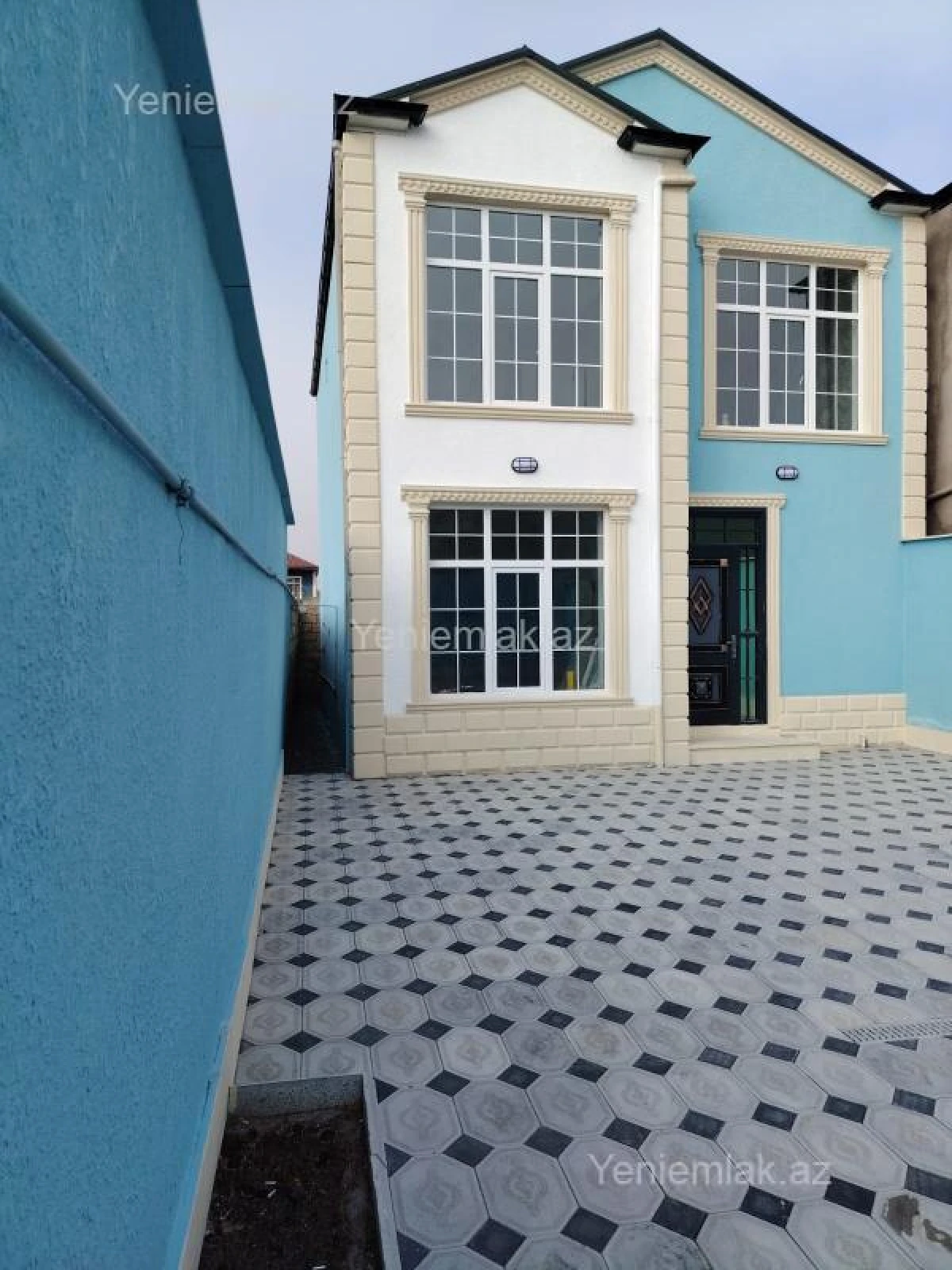 Satılır 4 otaqlı həyət evi 160 m²