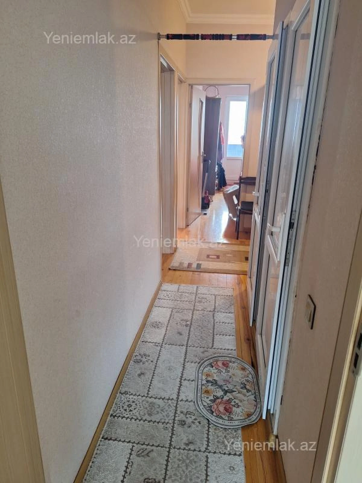 Satılır 3 otaqlı köhnə tikili 80 m²