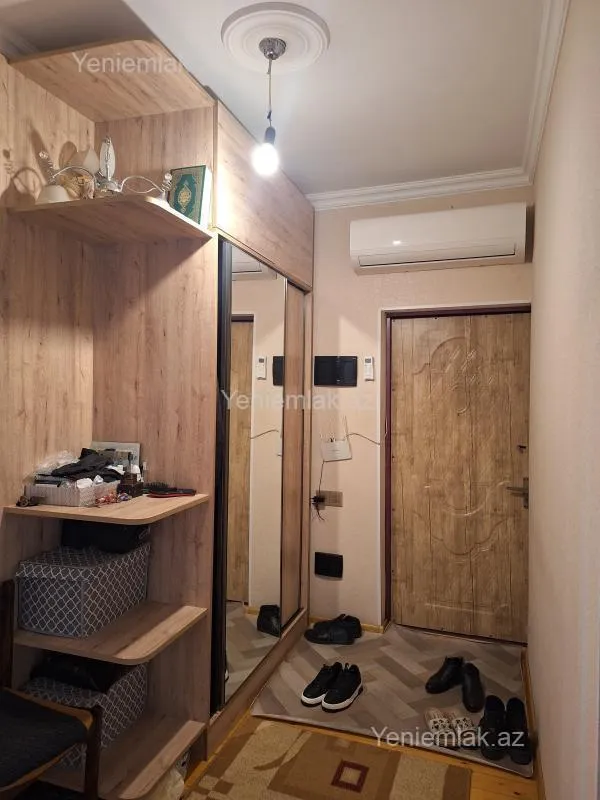 Satılır 3 otaqlı köhnə tikili 80 m²