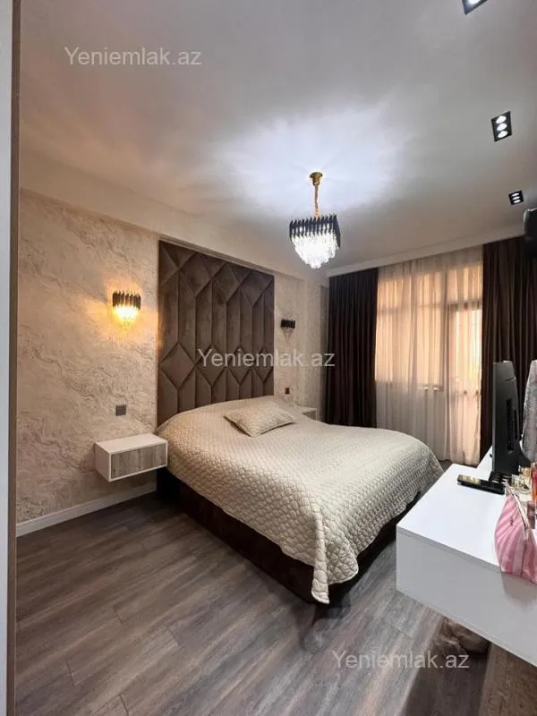 Satılır 3 otaqlı yeni tikili 110 m²