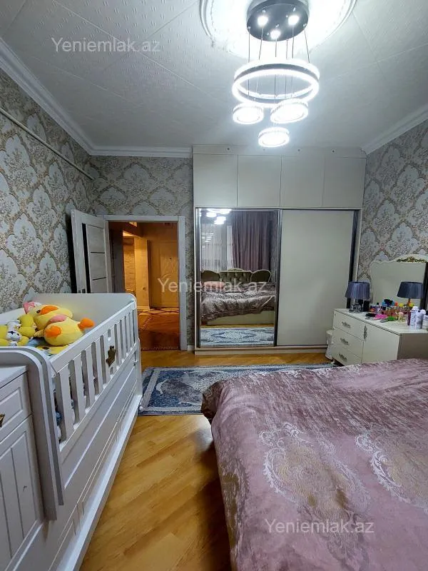 Satılır 2 otaqlı yeni tikili 54 m²