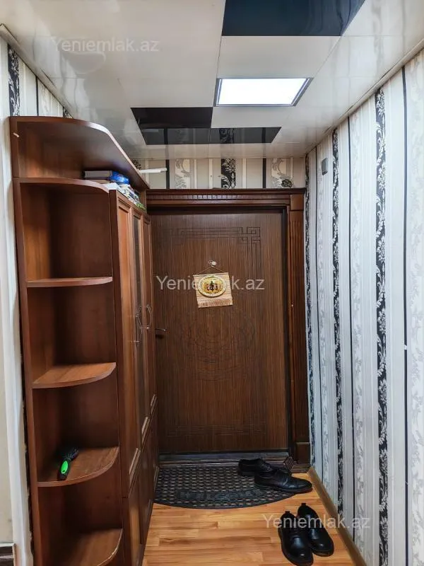 Satılır 3 otaqlı köhnə tikili 70 m²