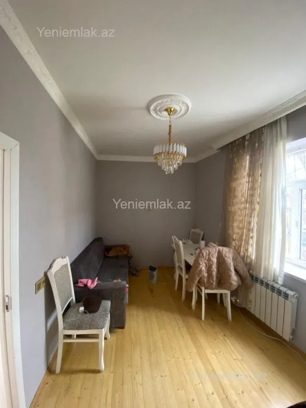 Satılır 2 otaqlı həyət evi 65 m²