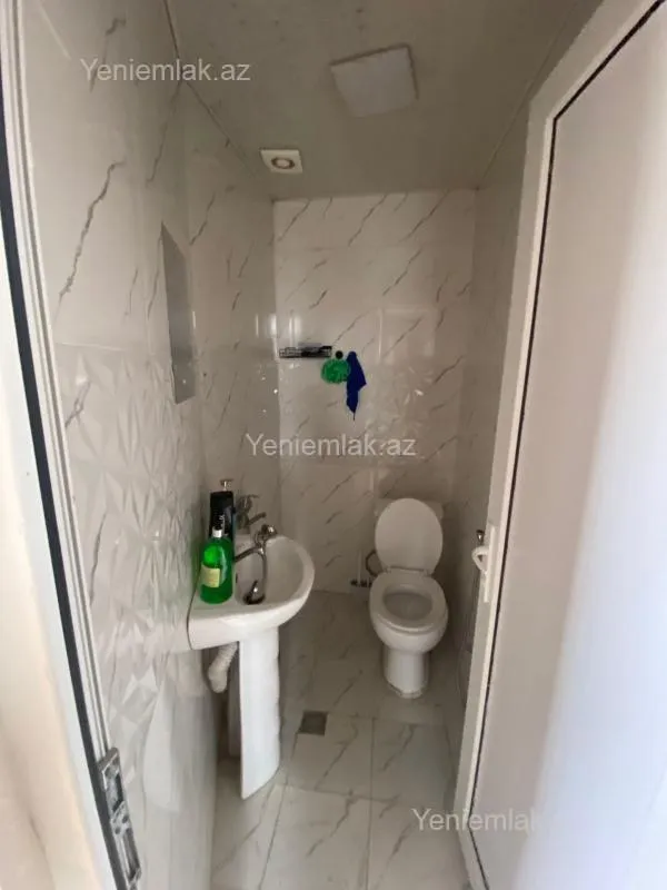 Satılır 2 otaqlı həyət evi 65 m²