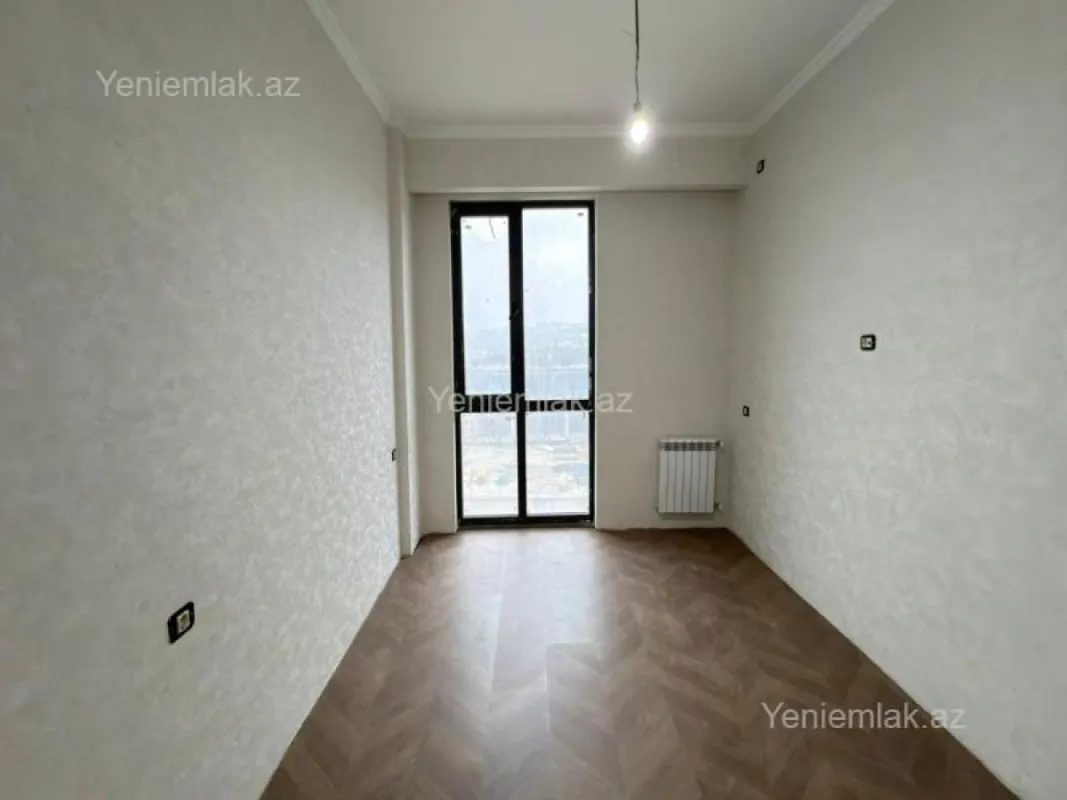 Satılır 3 otaqlı yeni tikili 73 m²