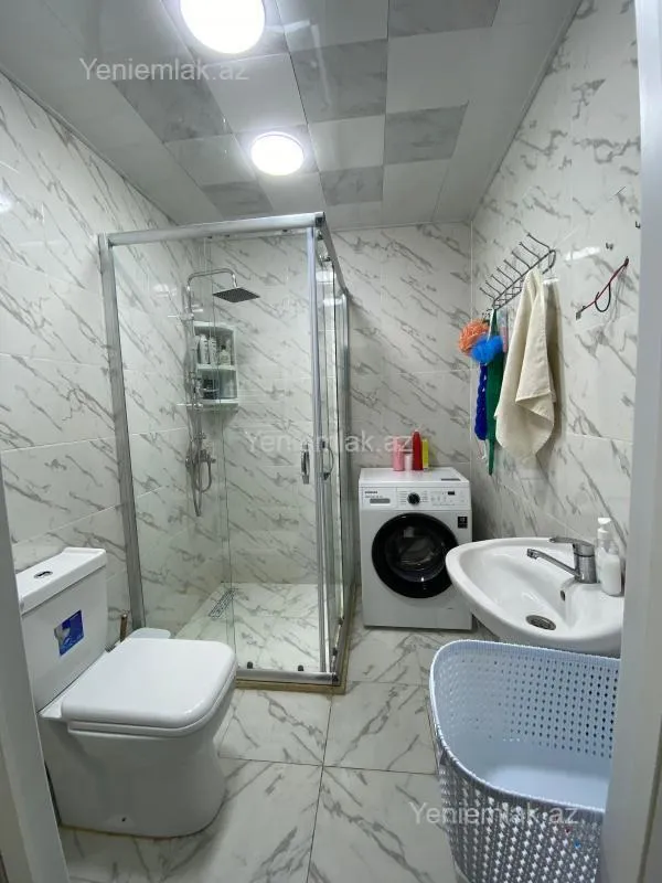 Satılır 3 otaqlı yeni tikili 75 m²