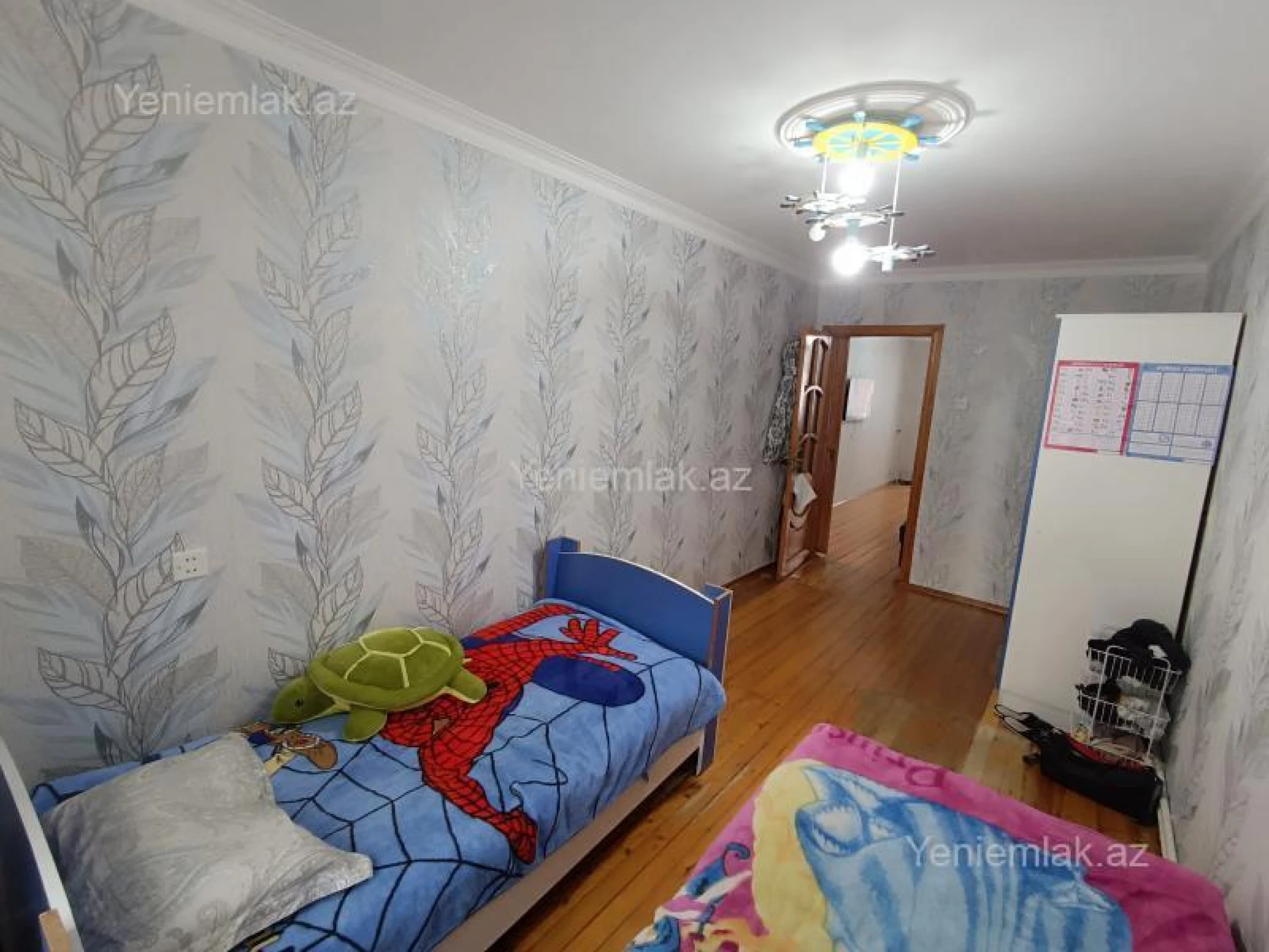 Satılır 3 otaqlı köhnə tikili 80 m²