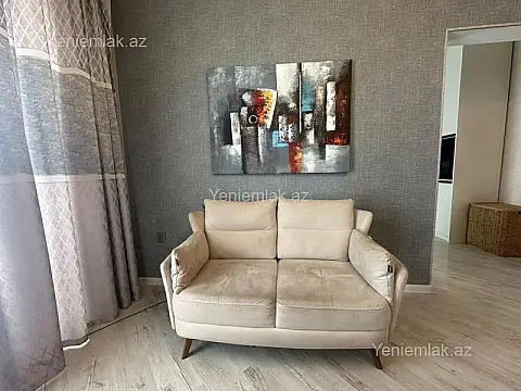 Satılır 13 otaqlı həyət evi 500 m²