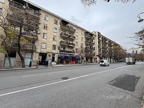 Satılır 3 otaqlı köhnə tikili 78 m² — Bakı, Nəsimi 3 otaq 78.00 m²