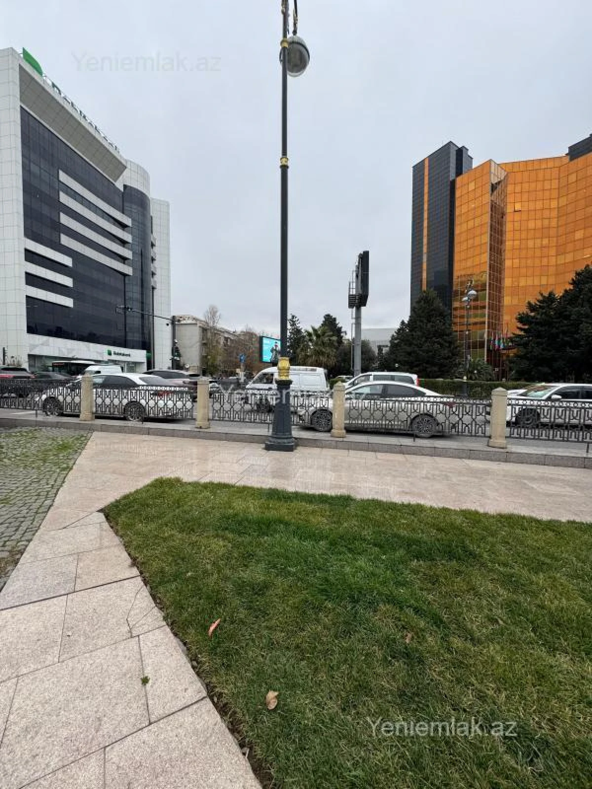 Satılır 3 otaqlı köhnə tikili 78 m²