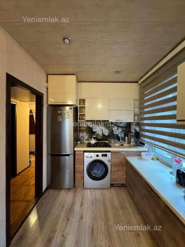 Satılır 3 otaqlı köhnə tikili 78 m²