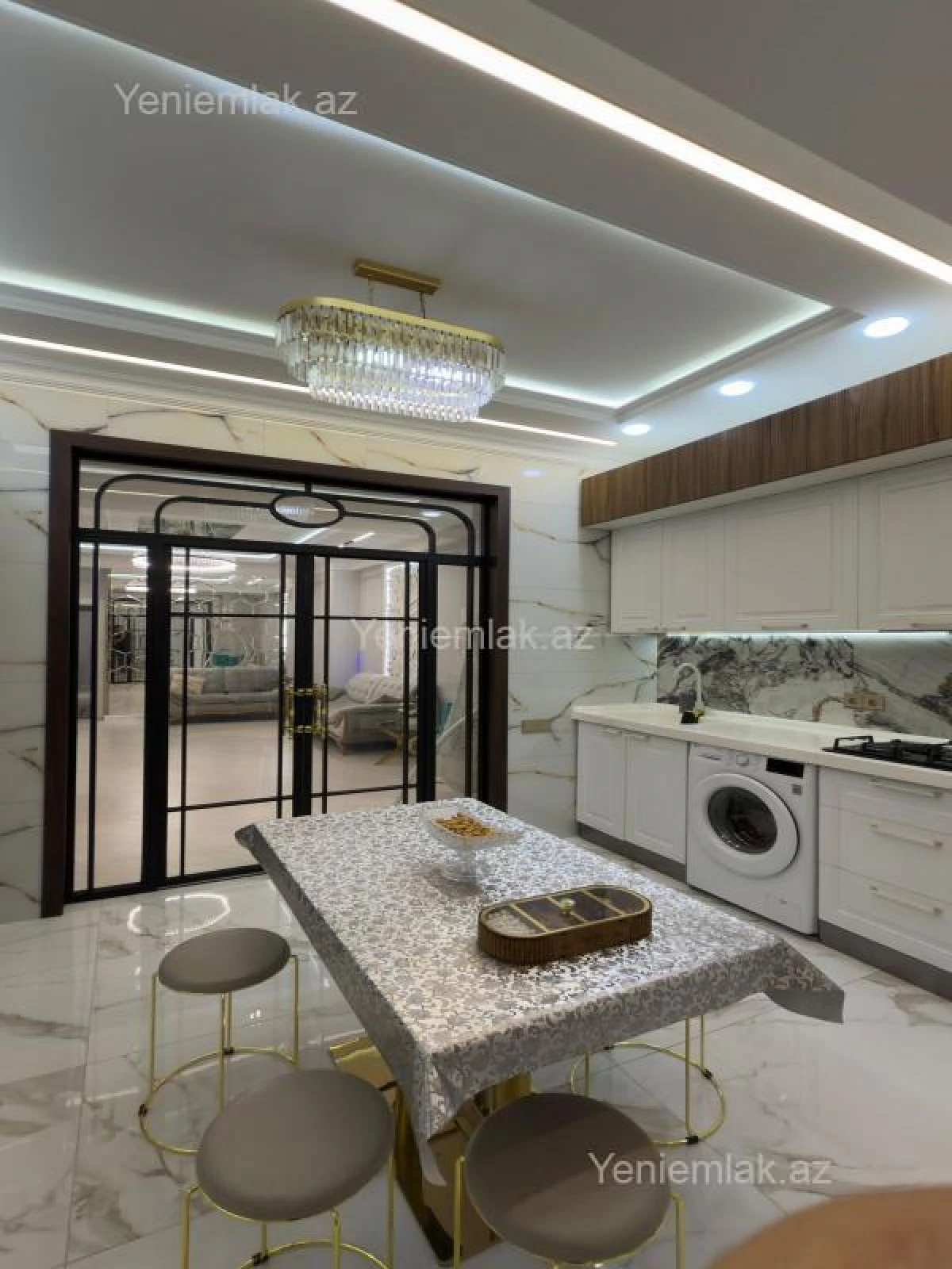 Satılır 3 otaqlı yeni tikili 111 m²