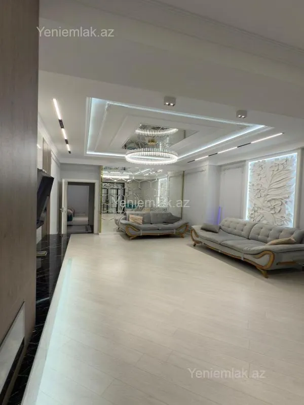 Satılır 3 otaqlı yeni tikili 111 m²