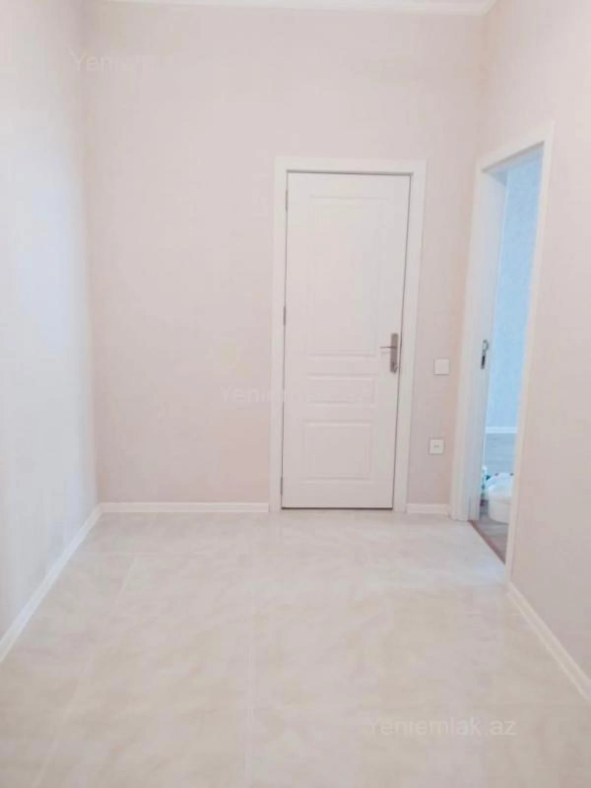 Satılır 2 otaqlı yeni tikili 74 m²