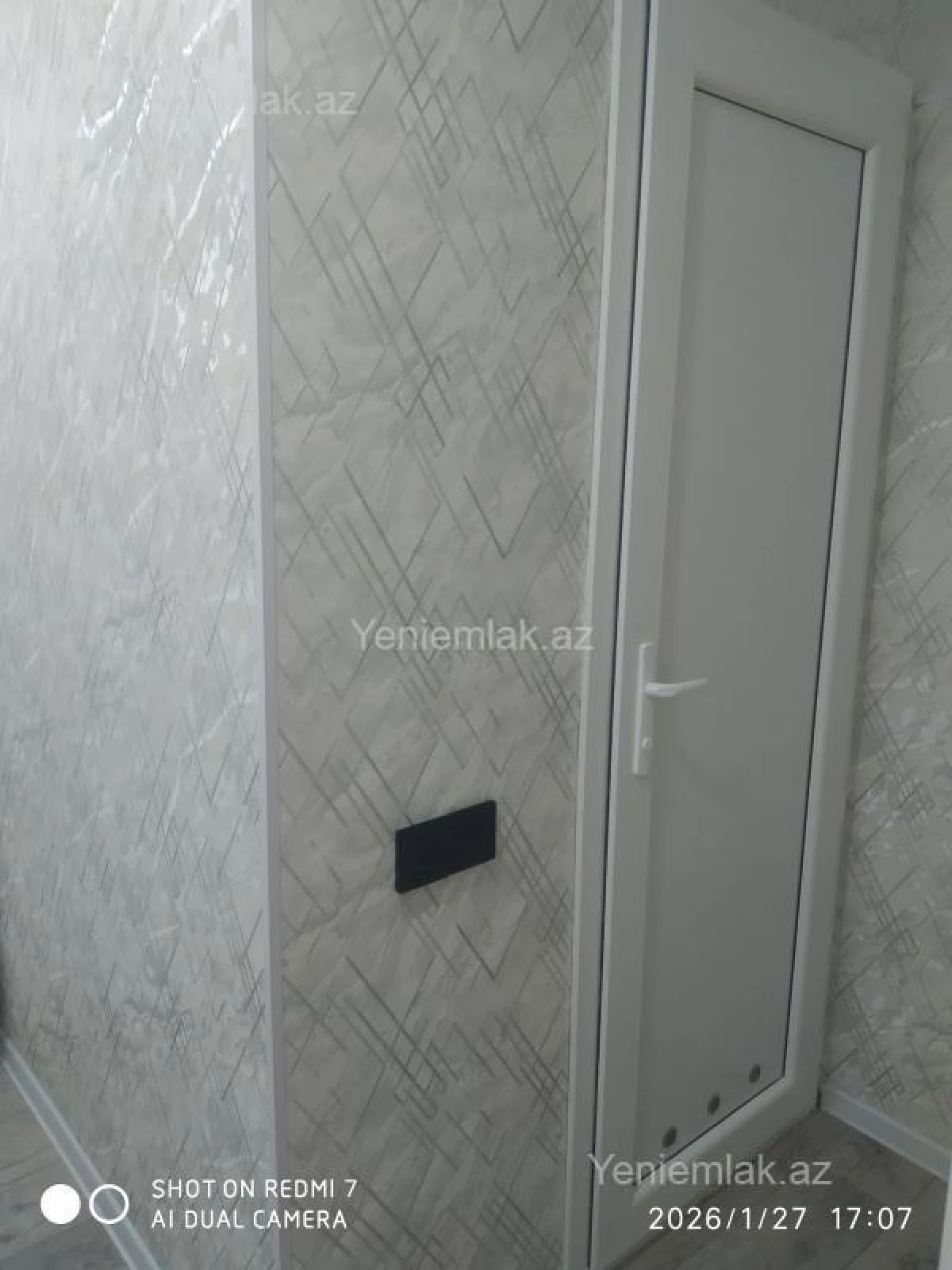 Satılır 1 otaqlı köhnə tikili 31 m²