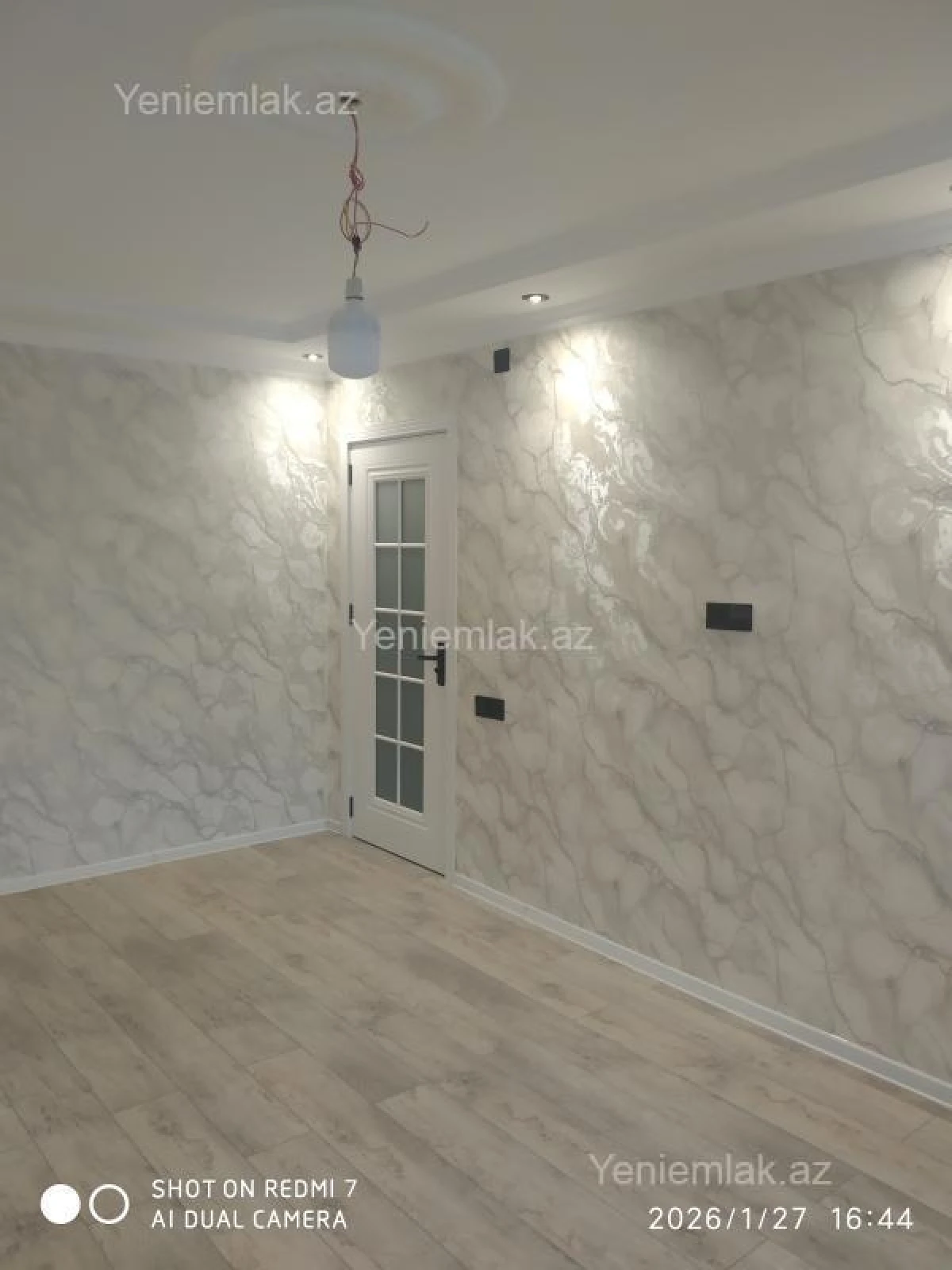 Satılır 1 otaqlı köhnə tikili 31 m²