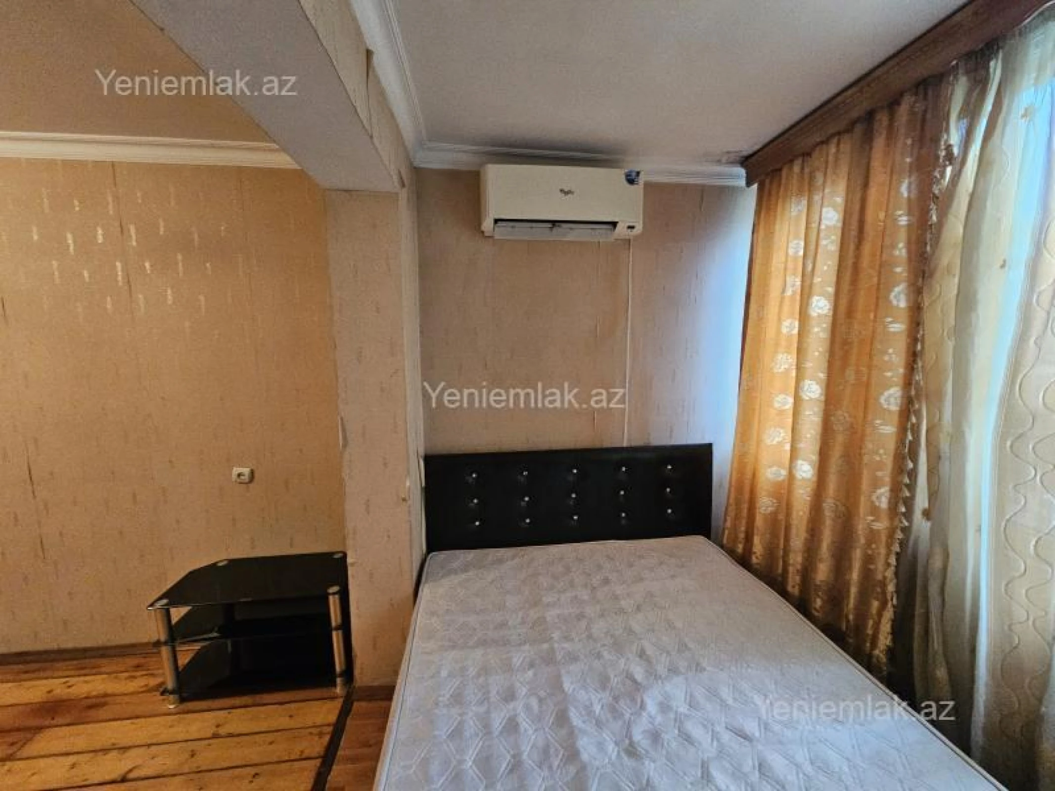 Satılır 1 otaqlı köhnə tikili 35 m²