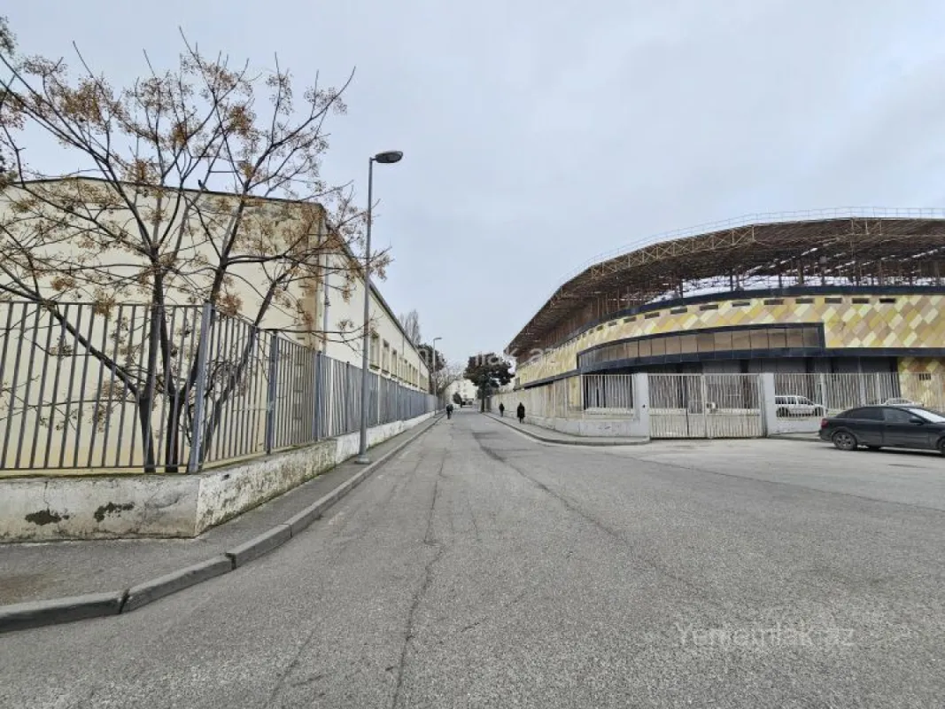 Satılır 1 otaqlı köhnə tikili 35 m²