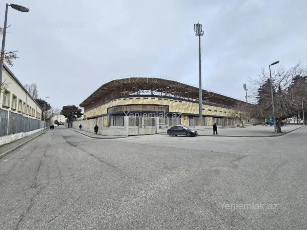 Satılır 1 otaqlı köhnə tikili 35 m²