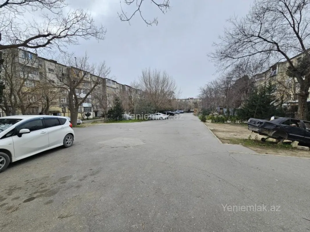 Satılır 1 otaqlı köhnə tikili 35 m²