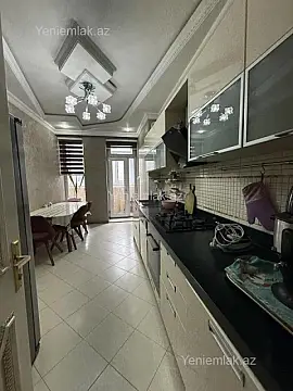 Satılır 4 otaqlı yeni tikili 180 m²