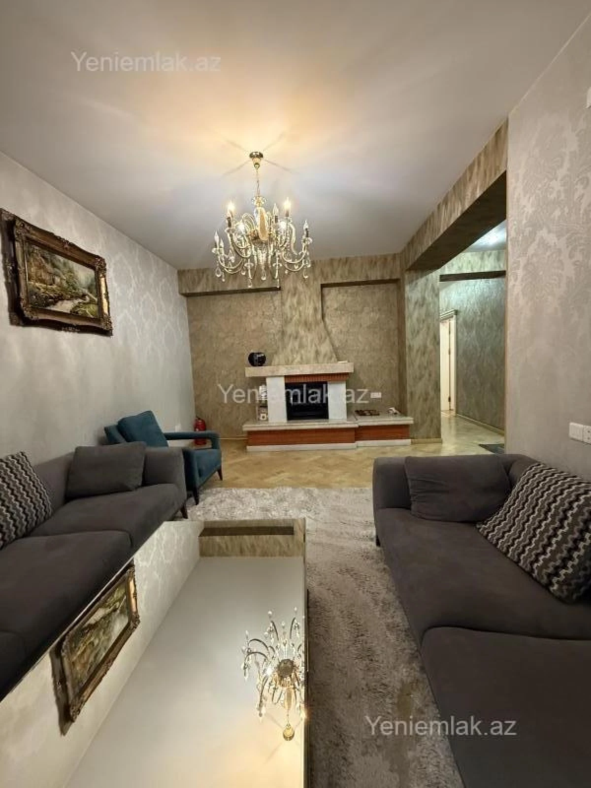 Satılır 4 otaqlı yeni tikili 180 m²