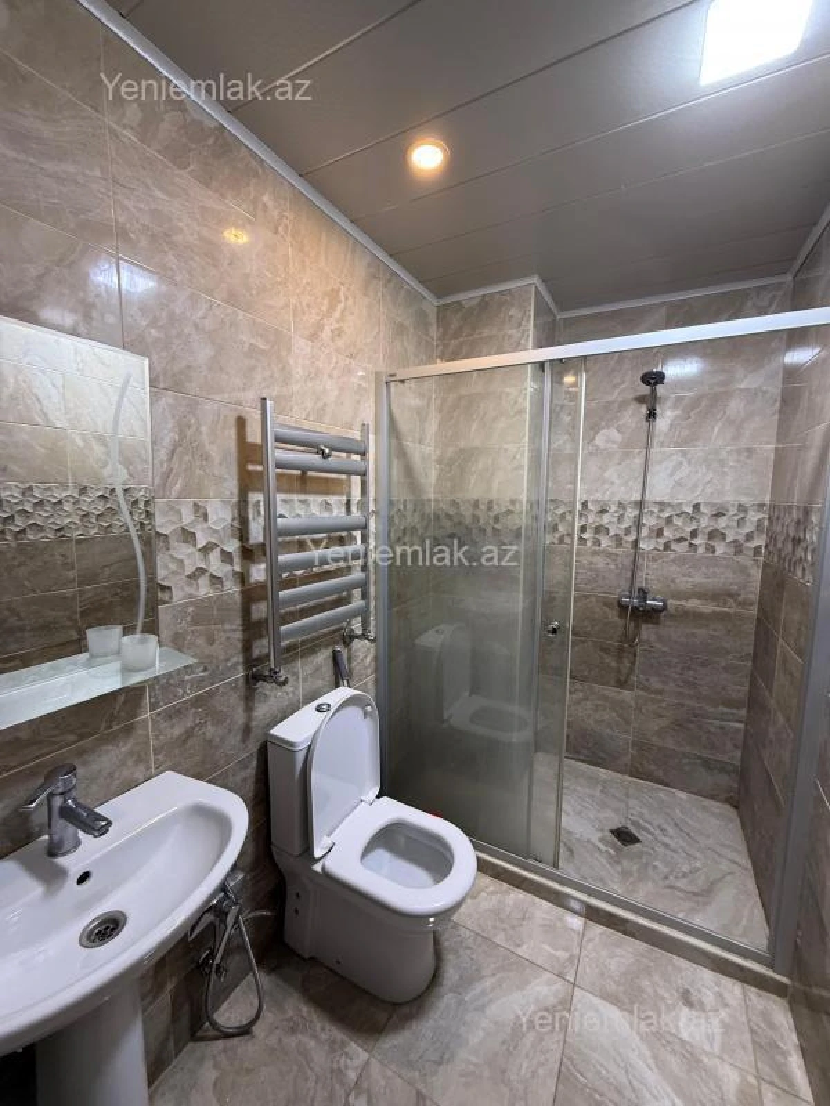 Satılır 2 otaqlı yeni tikili 45 m²